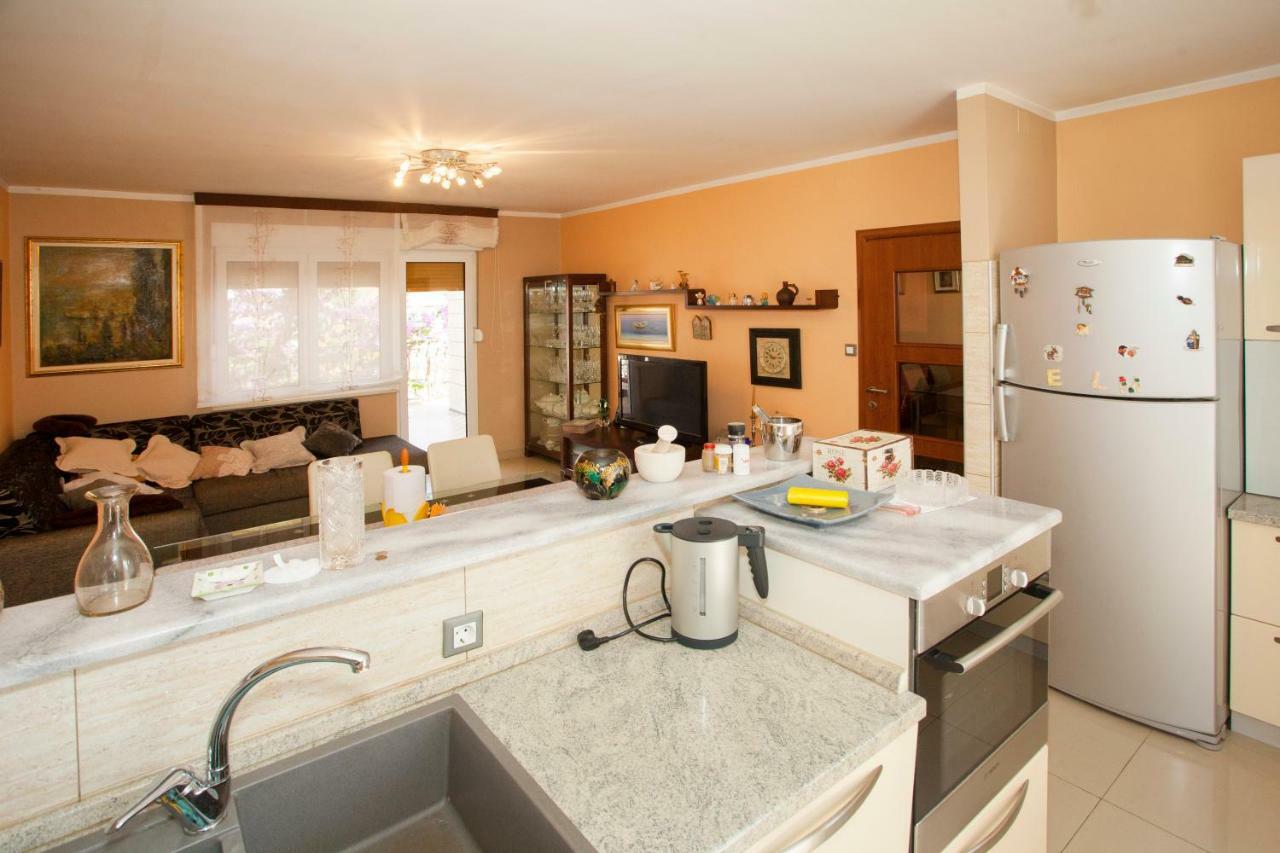Apartment Dolores Сплит Экстерьер фото