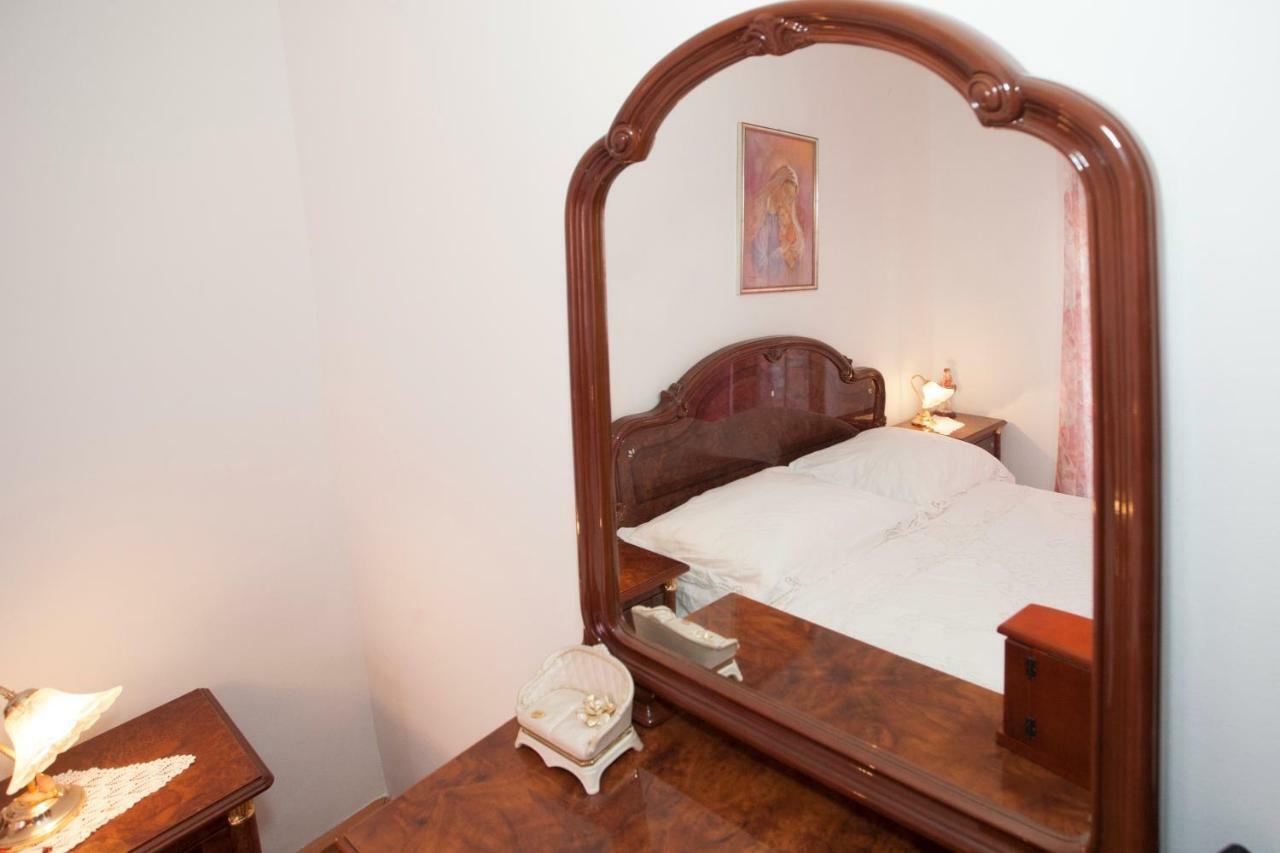 Apartment Dolores Сплит Экстерьер фото