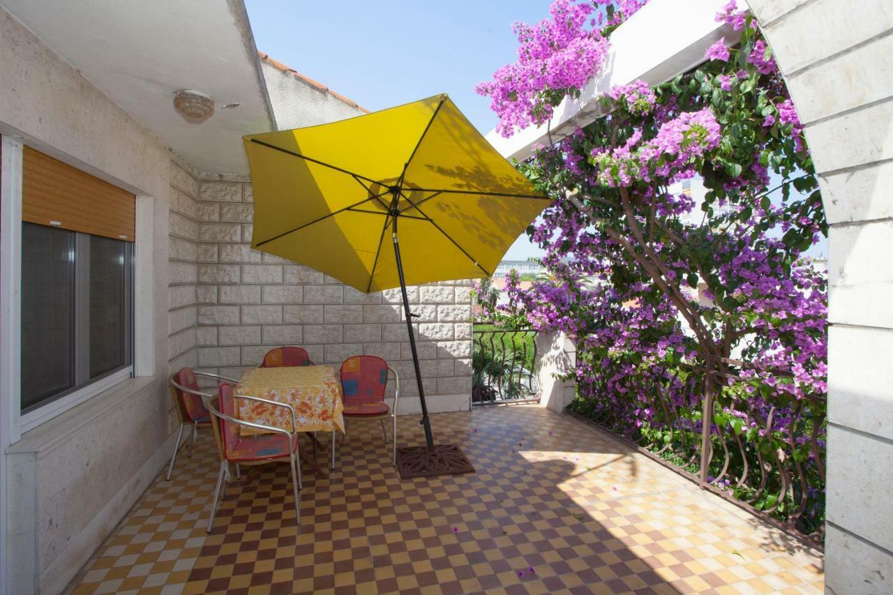 Apartment Dolores Сплит Экстерьер фото